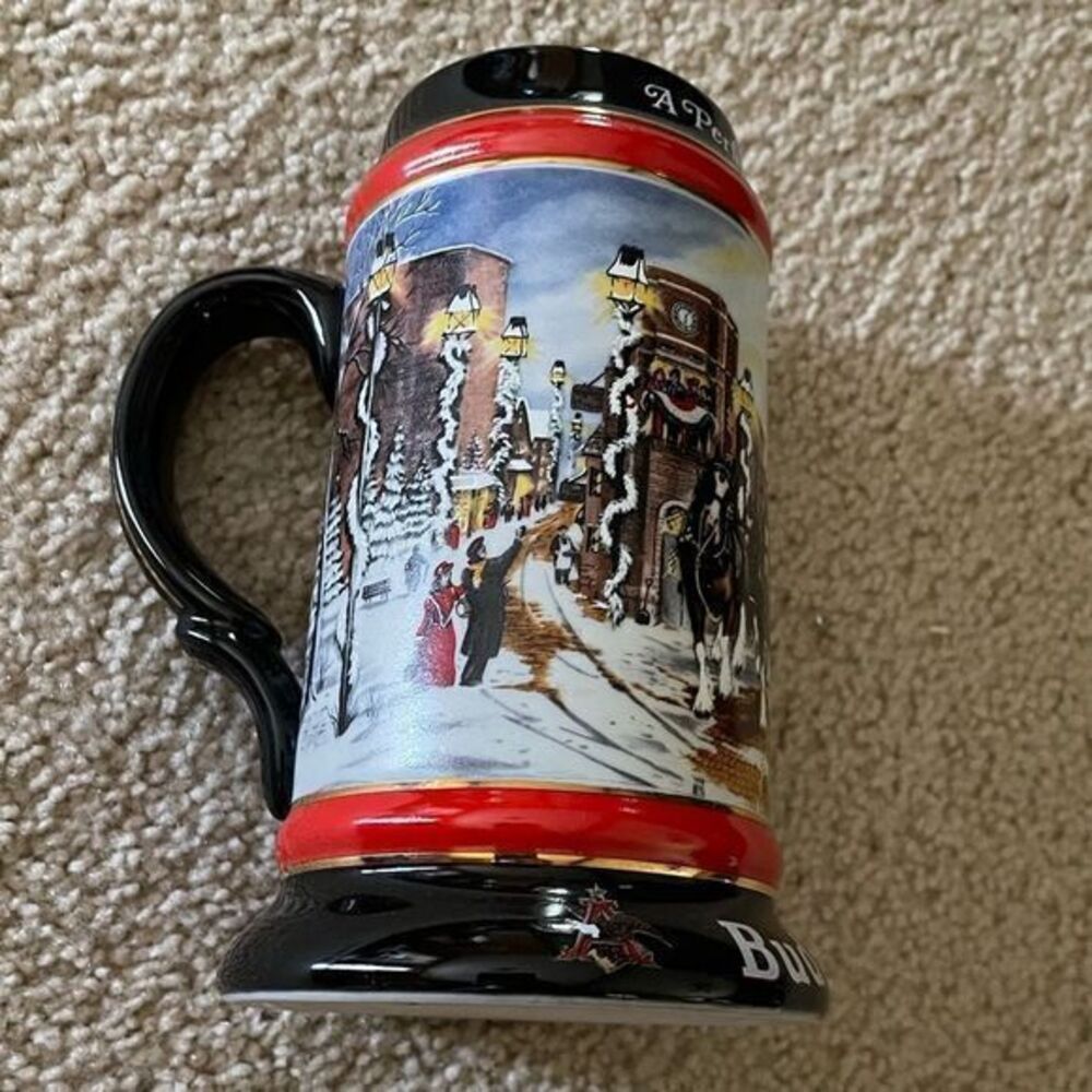 1992‎ Budweiser a Perfect Christmas Holiday Stein Collector's Series